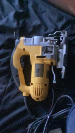 Dewalt DW331 Jigsaw