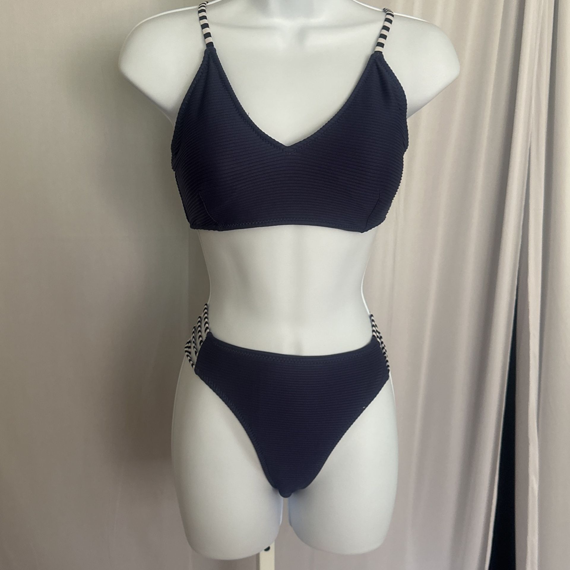 Preowned 2pc Swim Wear