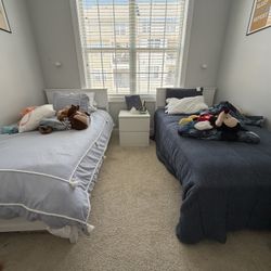 Two Twin Beds w/ Nightstand & Underbed Storage