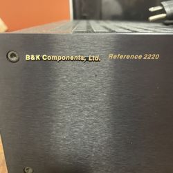 B&K Reference 2220 Amplifier In Good Cosmetic And Working Condition
