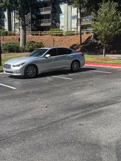 2015 Infiniti q50