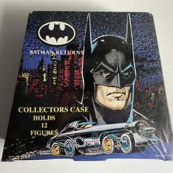Vintage 1992 Batman Returns Collectors Case w/Action Figures  