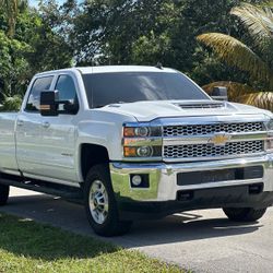 2019 Chevrolet Silverado 2500 Diesel! $1000 down 