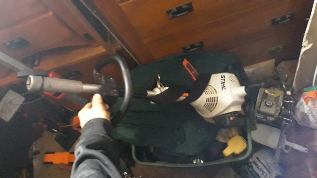 Stihl KM 55 RC Kombi Weed Eater, Pole Saw for Sale in Burien, WA OfferUp