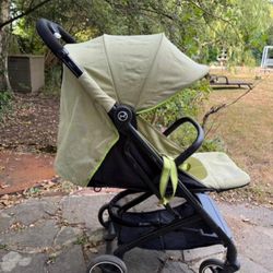 Cybex Beezy Stroller - Lightweight
Compact Pushcha