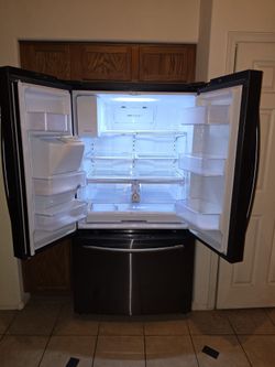 Samsung French Door Refrigerator – Stainless Steel