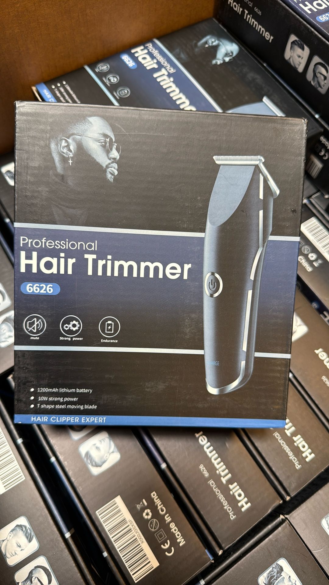 30 Hair Trimmers β $150 for Full Box β SE Portland Pickup