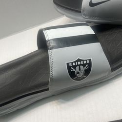 Raiders Nike slides