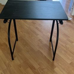Black desk 