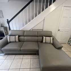 Sofa Sectional With Left Chaise In Gray