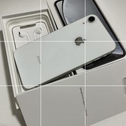 Beautiful Factory Unlocked iPhone XR