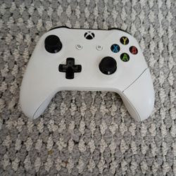 Xbox One Wireless Controller 