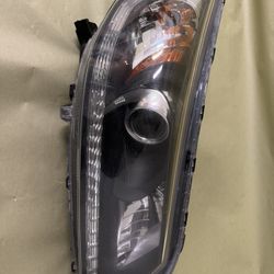2013-2015 Honda Accord Passenger Headlight