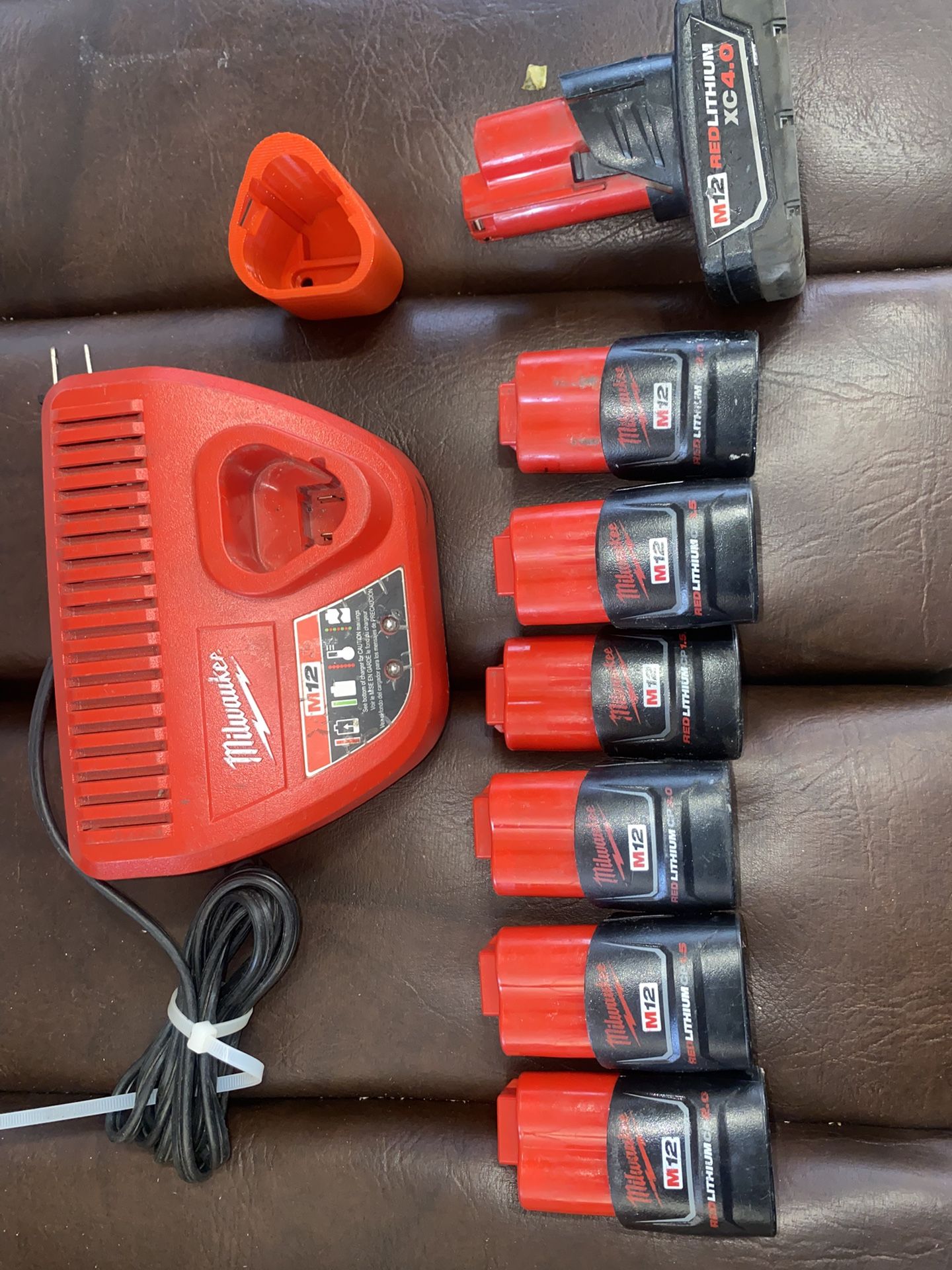 Boundle Milwaukee Battery Pack