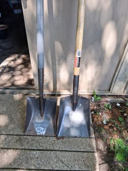 2 tempered square shovels
