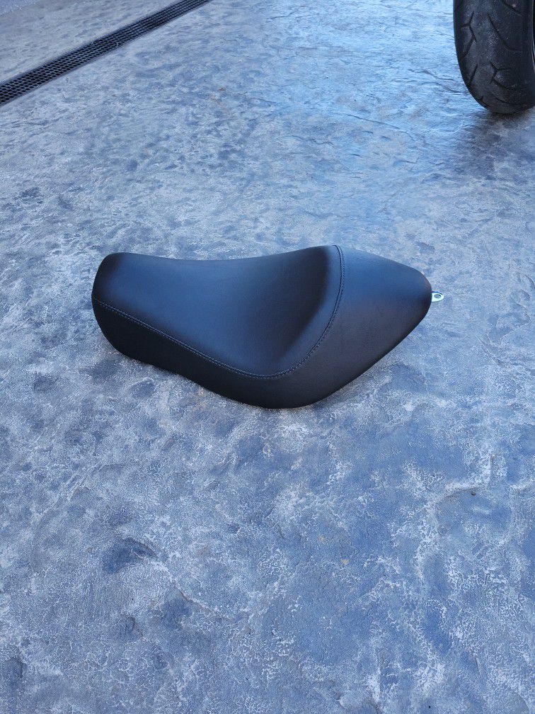 Sportster Solo Seat Harley Davidson Ex Cond.