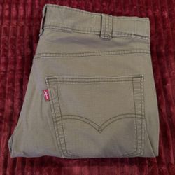 Levi’s Cargo Pants