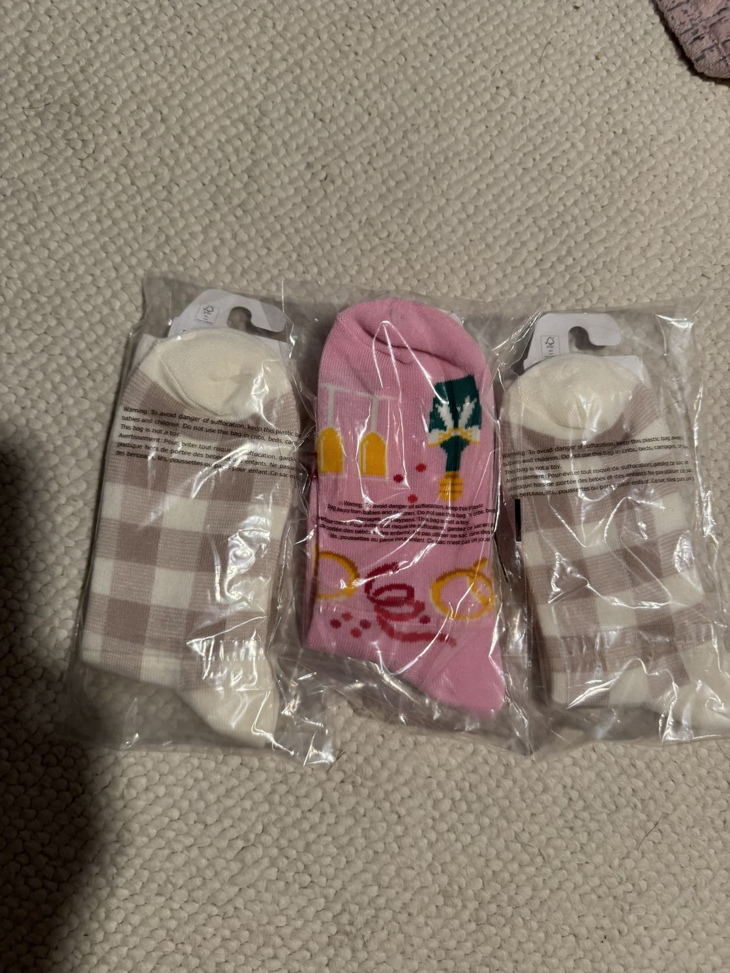 New 3 Pair Crew Socks
