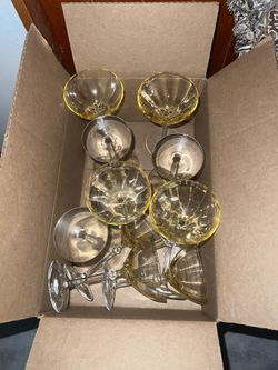 Glasses (11) all same BEST OFFER! 