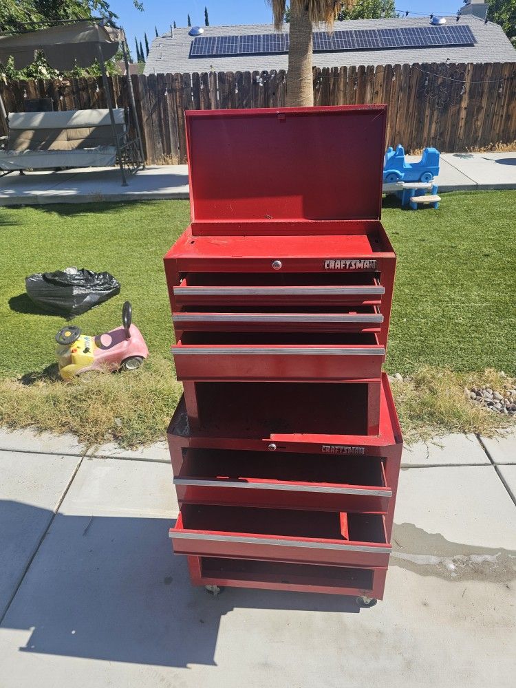 Craftman Tool Box With Tools (No Keys)