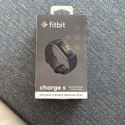 Fitbit Charge 5