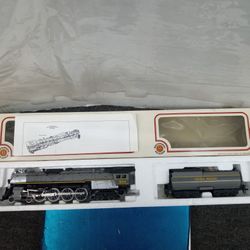 Backman ho scale electronic trains overland 4-8-4 / 806 / Union Pacific