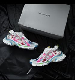 Balenciaga Runner