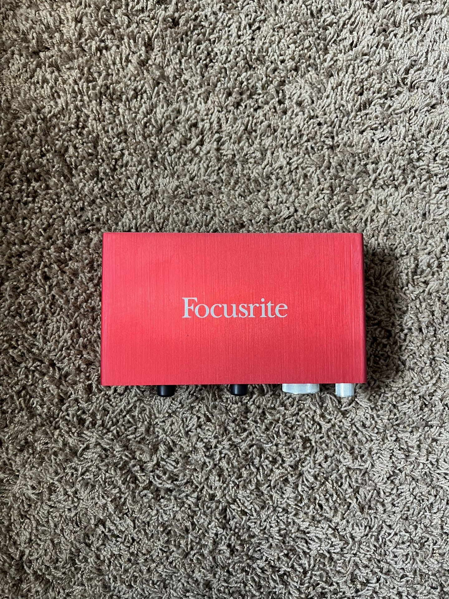 Focusrite Scarlett 2i2 Audio Interface 2nd Gen 