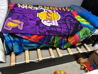 Full size bed with trundle
