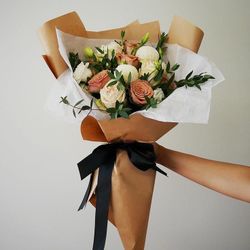 Grad Bouquet/ Flores Para Graduación