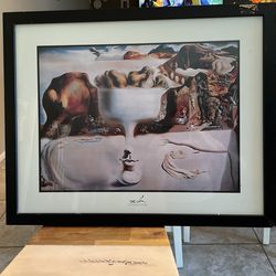 Salvador Dali- Apparition