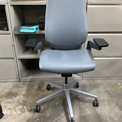 Steelcase Gesture Ergonomic Office Chair 