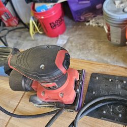 Milwaukee palm sander