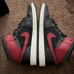 Air Jordan 1 Mid Men’s Size 10.5