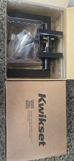 (7) Black Kwikset Door Handles