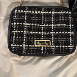 ITZY RITZY DIAPER PURSE 