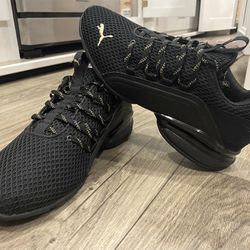 Men’s Puma Shoes Size 9.5