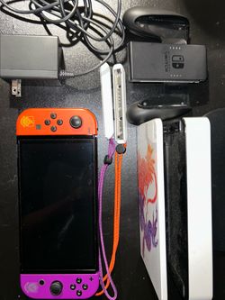 Switch OLED Scarlet & Violet edition