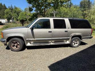 GMC Suburban 1500 SLE 4x4