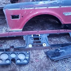 Late 60's Early 70's CST 10 Front Clip