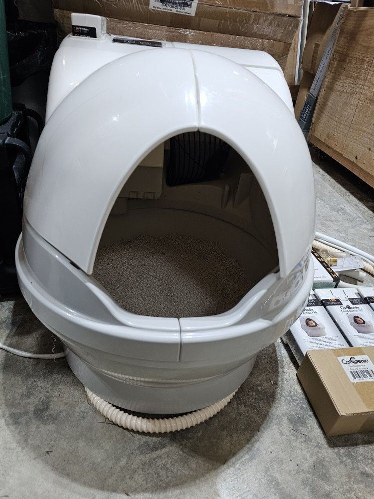 CatGenie AI Self-washing Cat Litterbox