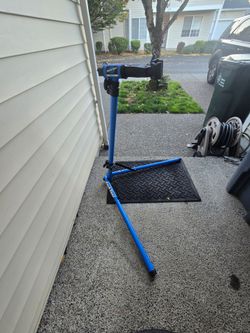 Park Tool Bike Repair Stand
