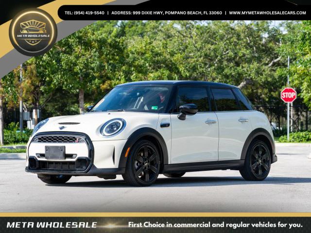 2023 MINI Hardtop 4 Door
