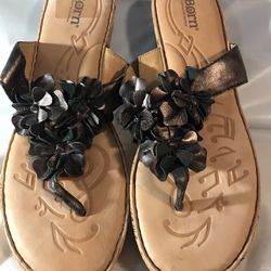 BORN Women’s Brown Metallic Floral Wedge Sandals Sz 11 