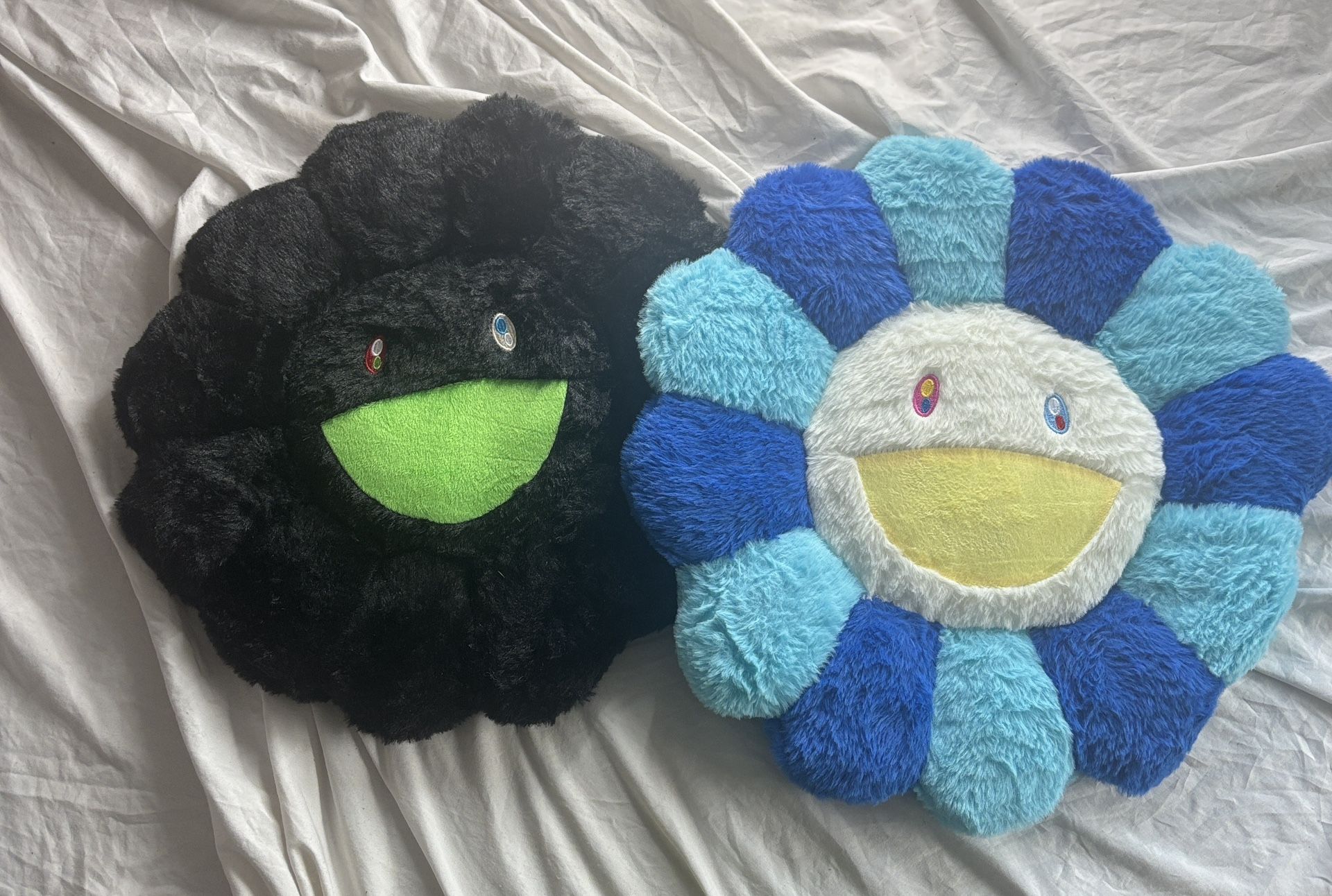 Takashi Murakami Rainbow Blue Black Flower Plush Pillow 2 Pack Set 40cm