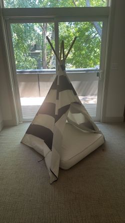 Land of Nod tent