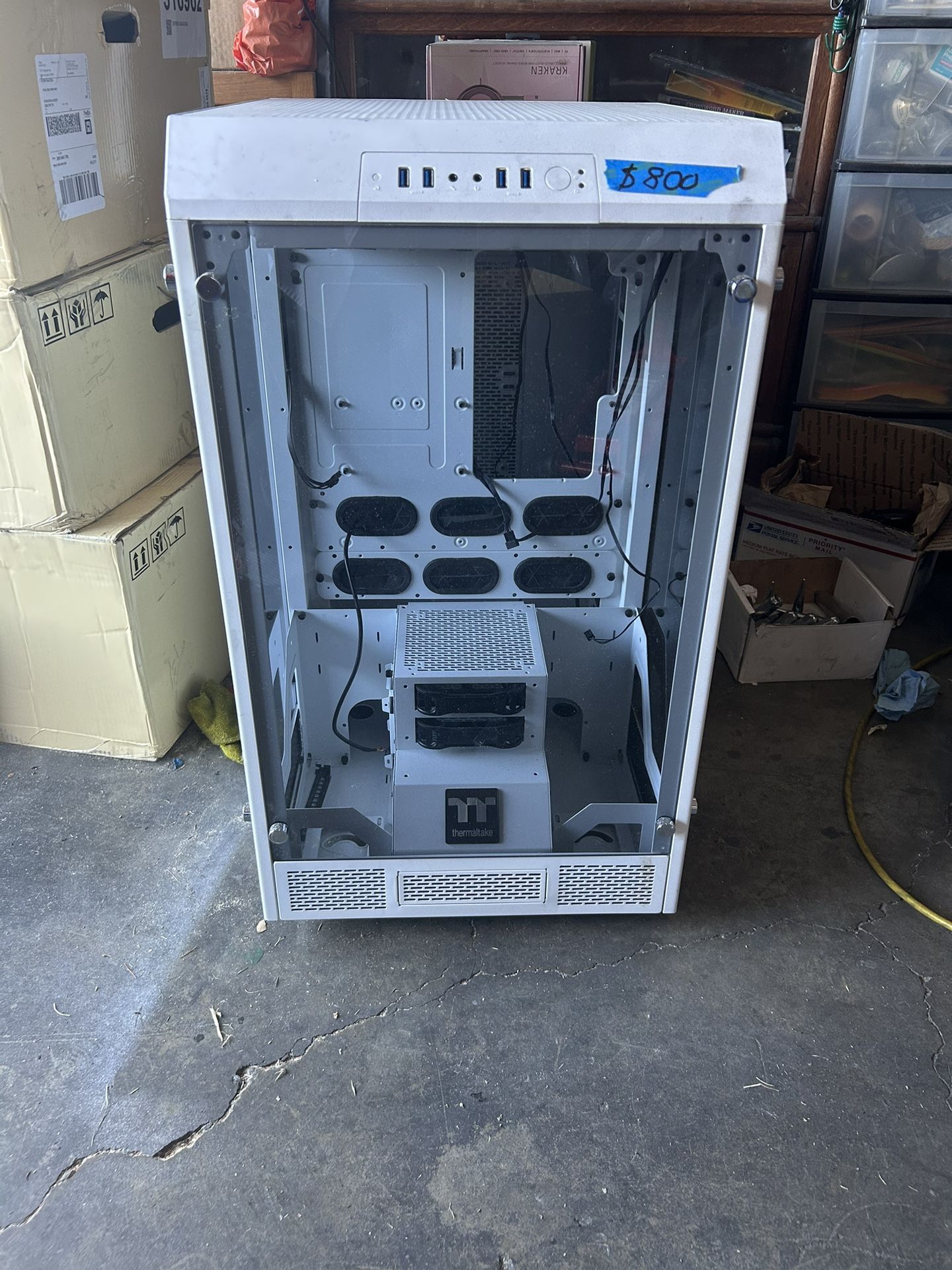 Thermaltake T900 PC Case Only. $20