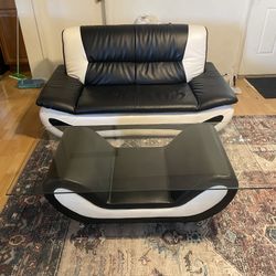 Couch & Coffee Table