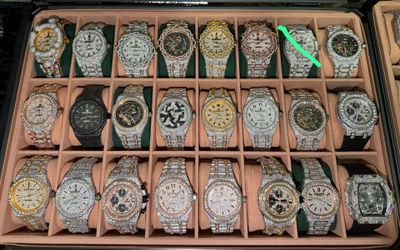 💥 All watches available for pickup or shipping 💥