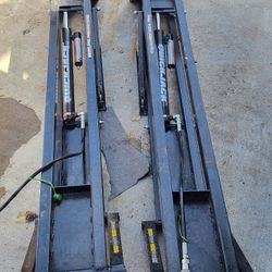 QUICKJACK Portable Car Lift: 6,000 lb…
QUICKJACK Portable Car Lift: 6,000 lb Load Capacity,